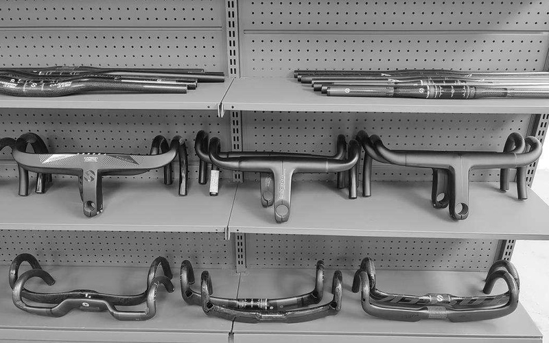 Road Bars - Carbon Handlebar